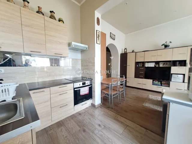 Eladó lakás Budapest XV. kerület, Pestújhely 48 nm