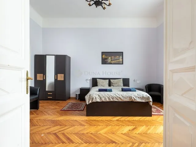 Eladó lakás Budapest VII. kerület 68 nm