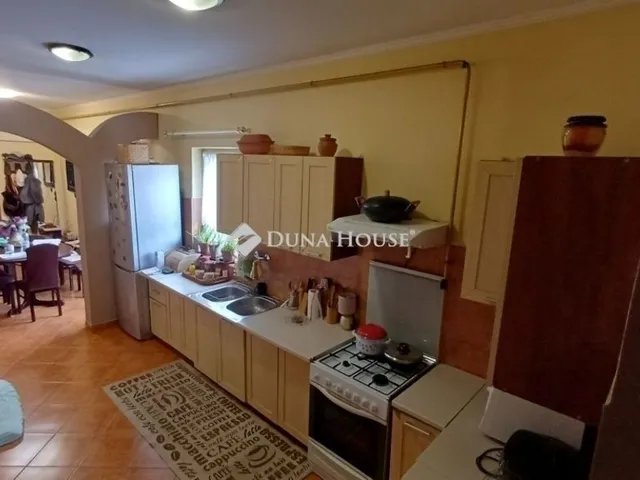 Eladó ház Budapest XV. kerület, Rákospalota 180 nm