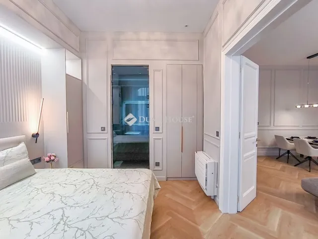 Eladó lakás Budapest VI. kerület 79 nm