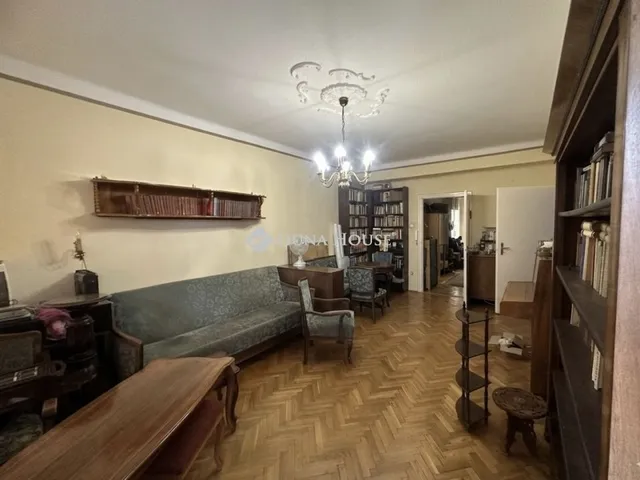 Eladó lakás Budapest II. kerület 75 nm
