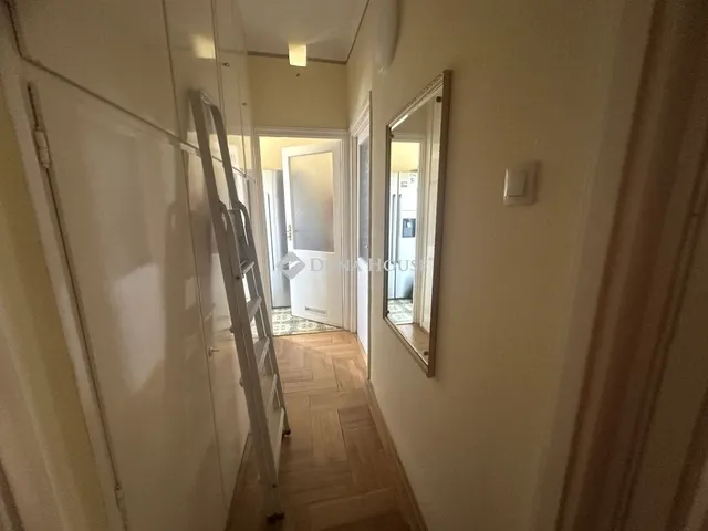 Eladó lakás Budapest II. kerület 75 nm