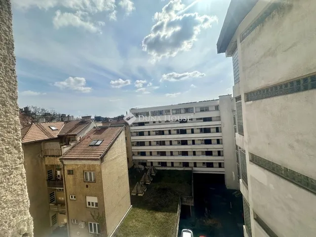 Eladó lakás Budapest II. kerület 75 nm