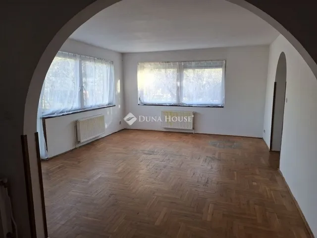 Eladó ház Erdőkertes 202 nm
