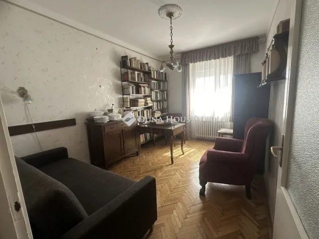 Eladó lakás Budapest II. kerület 75 nm