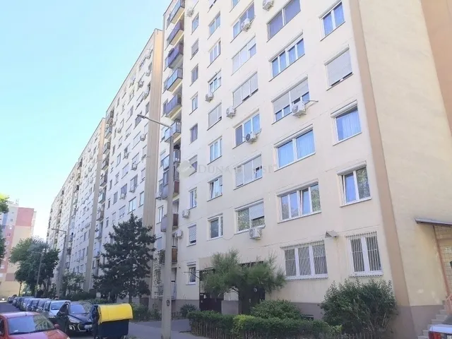 Eladó lakás Budapest XX. kerület 70 nm