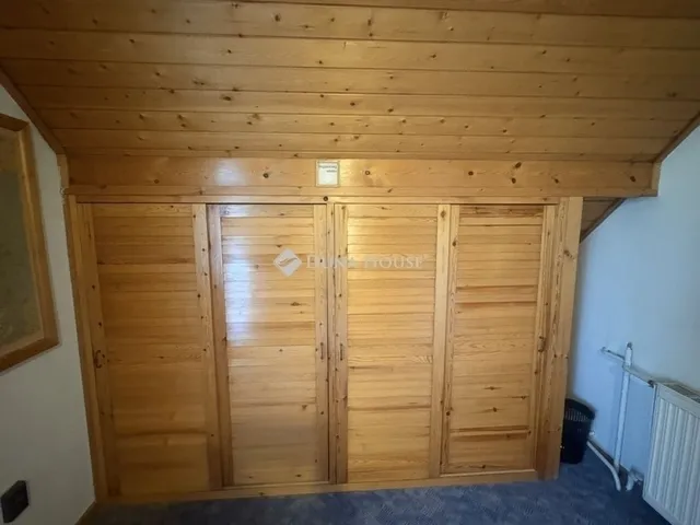 Eladó ház Érd 222 nm