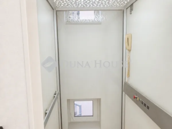 Eladó ház Göd 280 nm