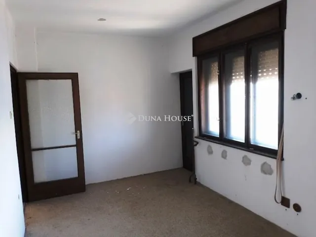 Eladó ház Göd 260 nm