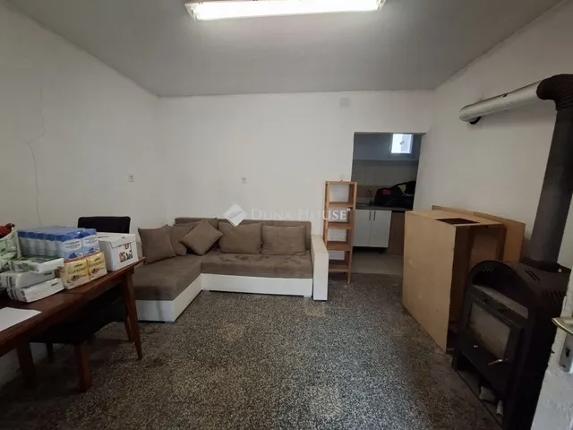 Eladó ház Fót 240 nm