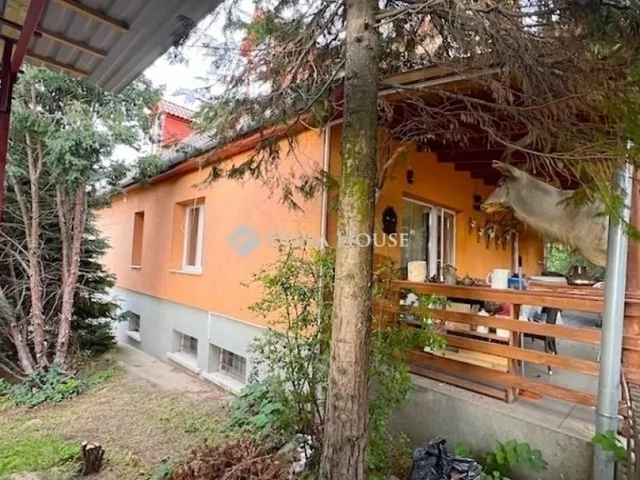 Eladó ház Erdőkertes 218 nm