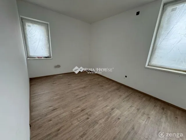 Eladó lakás Ráckeve 69 nm