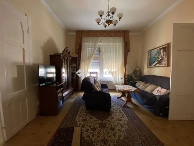 Eladó lakás Budapest IX. kerület 94 nm