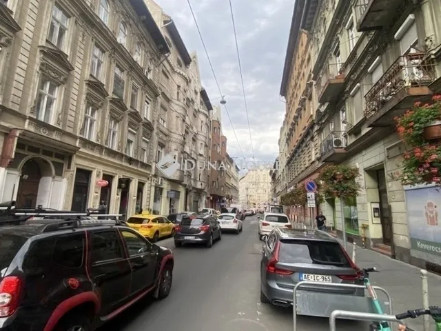 Eladó lakás Budapest VII. kerület 75 nm