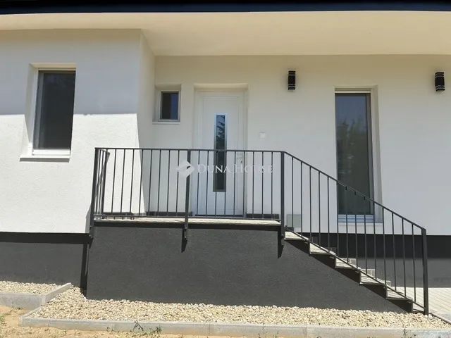 Eladó ház Erdőkertes 85 nm