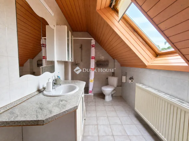 Eladó ház Veresegyház 178 nm