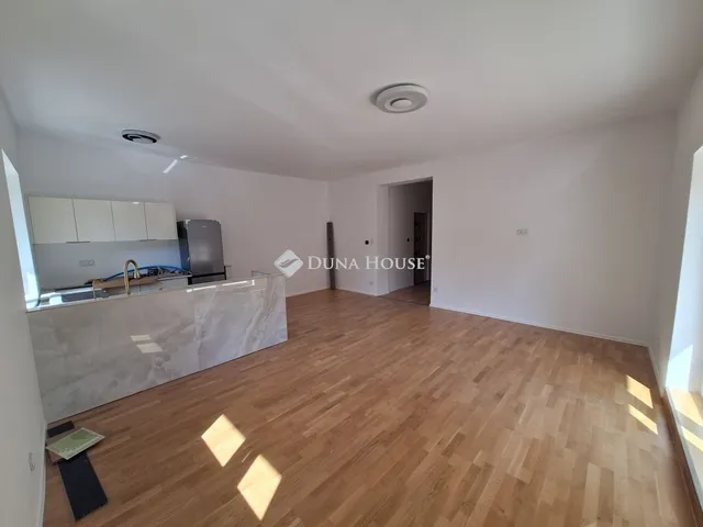 Eladó lakás Budapest II. kerület 63 nm
