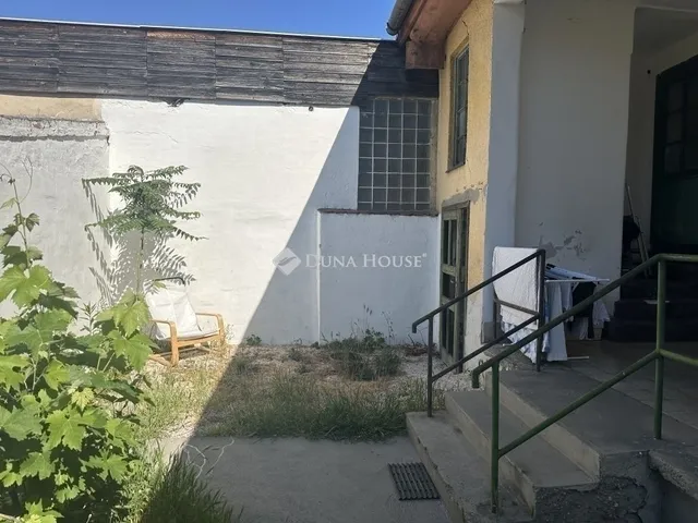 Eladó ház Budapest XVIII. kerület 32 nm