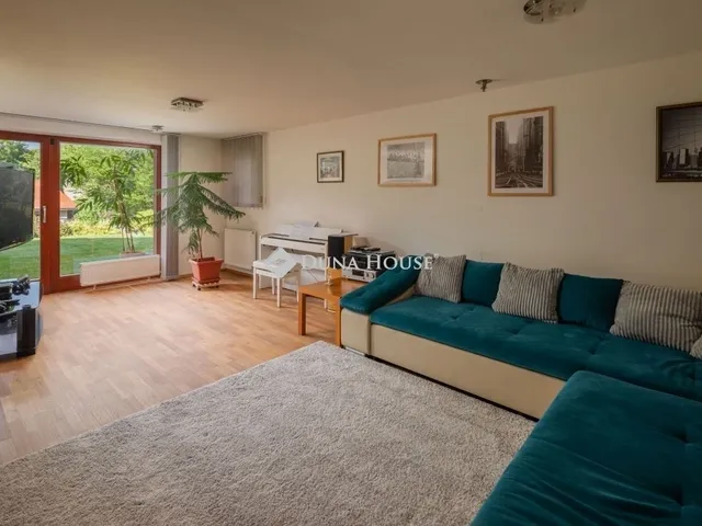 Eladó ház Érd 340 nm