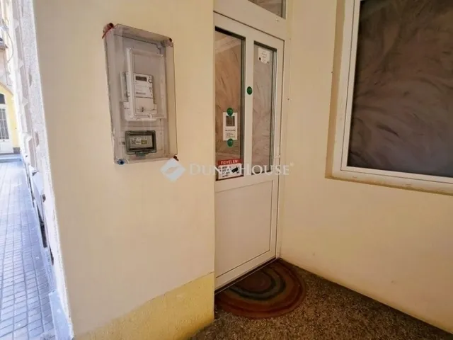 Eladó lakás Budapest VI. kerület 32 nm