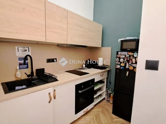 Eladó lakás Budapest VI. kerület 32 nm