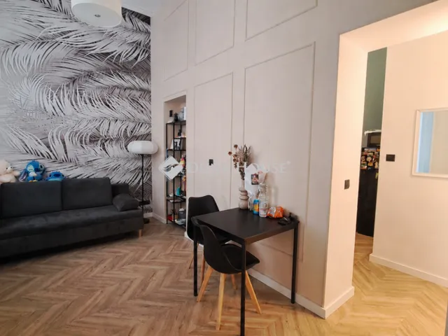 Eladó lakás Budapest VI. kerület 32 nm
