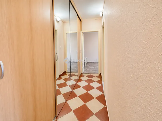 Eladó lakás Budapest XX. kerület 75 nm
