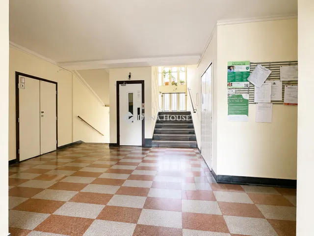 Eladó lakás Budapest II. kerület 28 nm