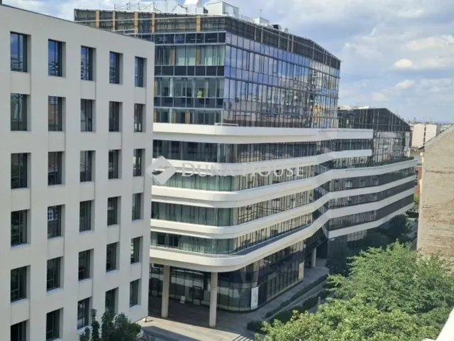 Eladó lakás Budapest VIII. kerület, Corvin negyed 30 nm