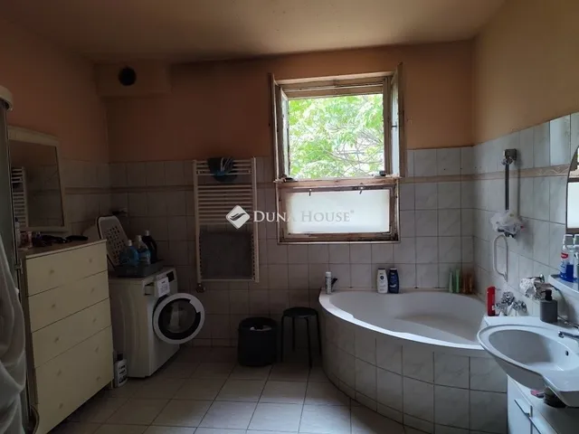 Eladó lakás Budapest XIII. kerület 117 nm