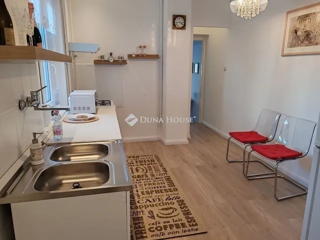 Eladó ház Budapest XIII. kerület 121 nm