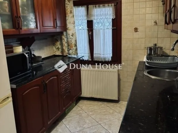 Eladó ház Budapest III. kerület 72 nm