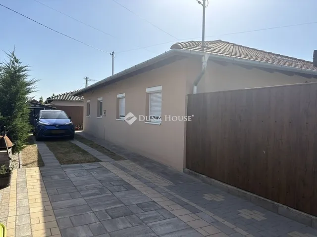 Eladó ház Ócsa 61 nm