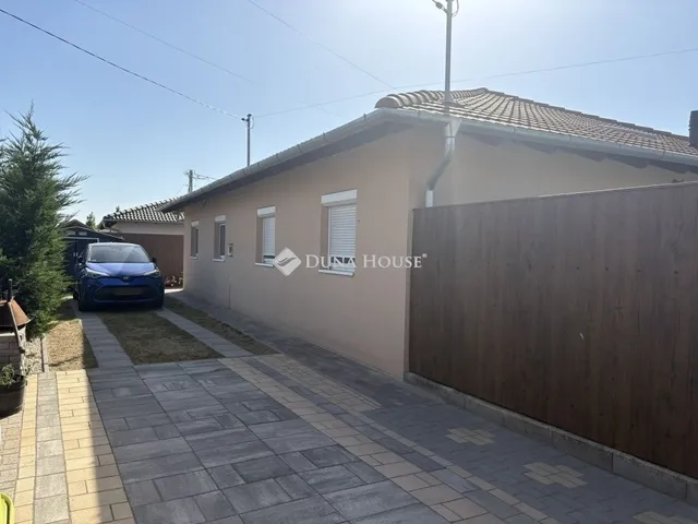 Eladó ház Ócsa 61 nm