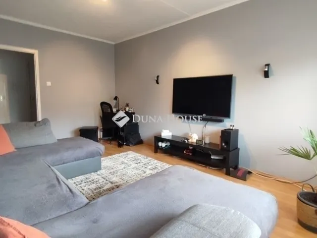 Eladó lakás Budapest XXI. kerület 64 nm