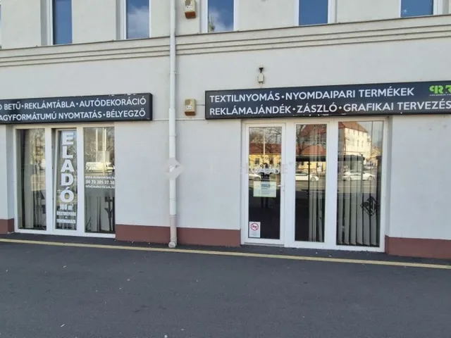 Eladó kereskedelmi és ipari ingatlan Debrecen 77 nm
