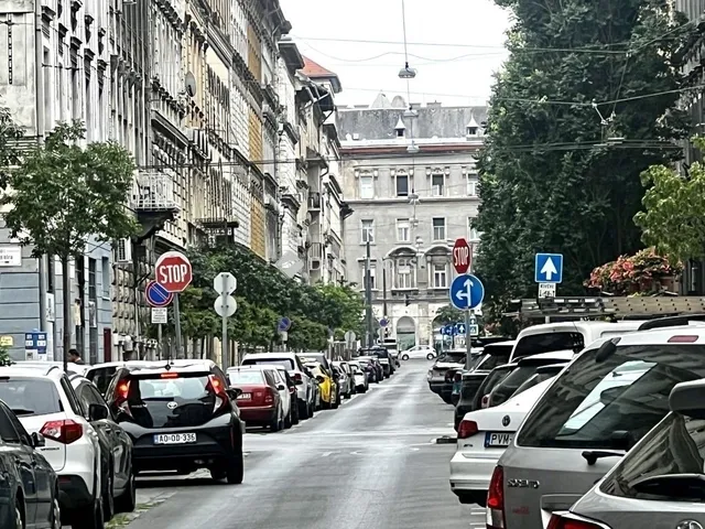 Eladó lakás Budapest VII. kerület 96 nm
