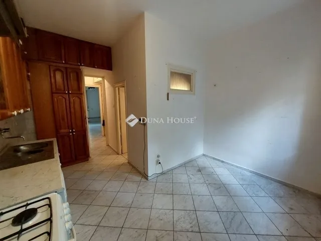 Eladó lakás Budapest II. kerület 38 nm