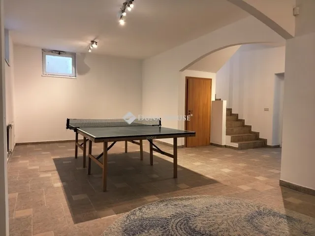 Eladó ház Budapest II. kerület 446 nm