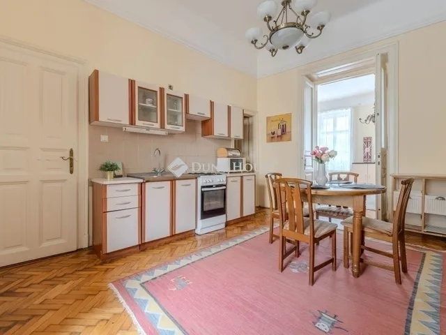 Eladó lakás Budapest VIII. kerület, Józsefváros 81 nm