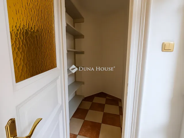 Eladó lakás Budapest VI. kerület 36 nm