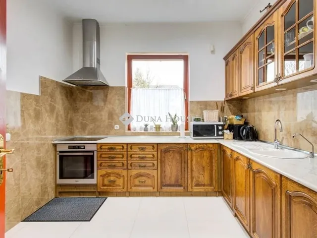 Eladó ház Budapest XVII. kerület, Strázsahegy 493 nm