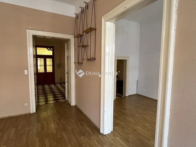 Eladó lakás Budapest VIII. kerület 87 nm