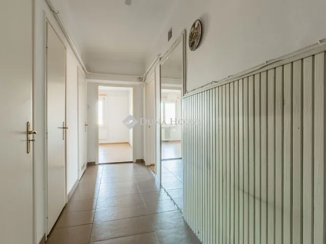 Eladó lakás Budapest XIV. kerület, Herminamező 130 nm