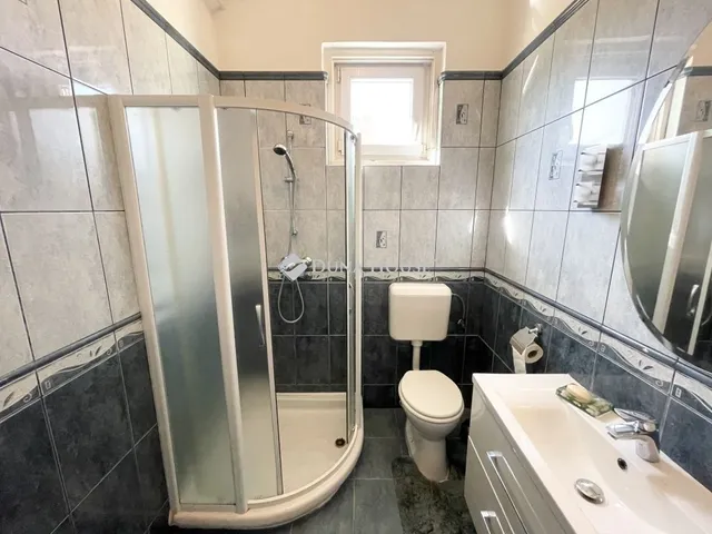 Eladó ház Budapest XVII. kerület, Rákoshegy 178 nm