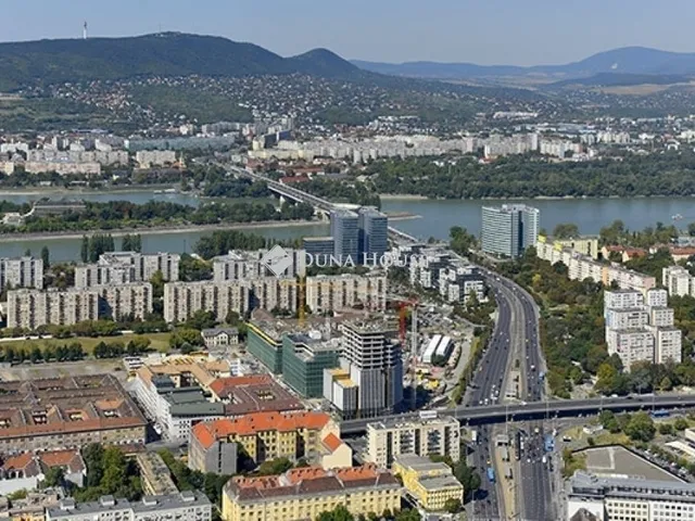 Eladó kereskedelmi és ipari ingatlan Budapest XIII. kerület, Angyalföld 336 nm