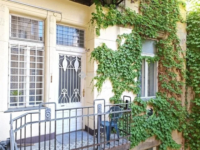 Eladó lakás Budapest VI. kerület 33 nm