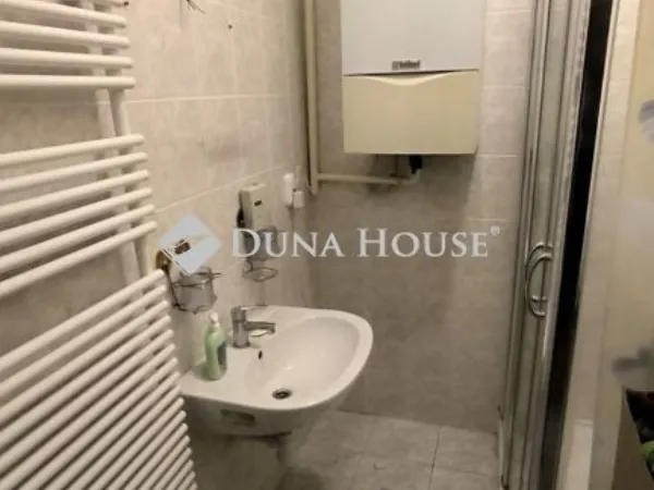 Eladó lakás Budapest I. kerület 60 nm