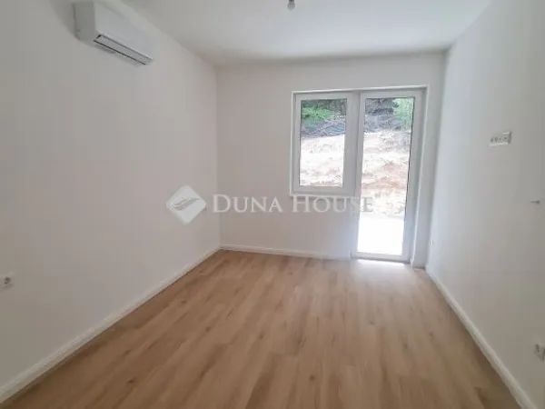 Eladó ház Solymár 246 nm