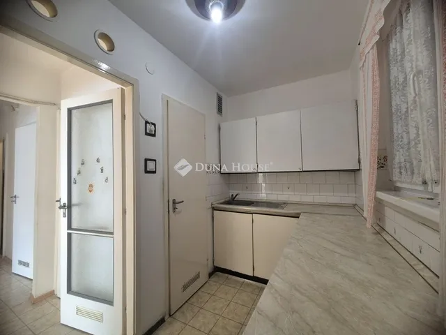 Eladó lakás Budapest III. kerület 49 nm